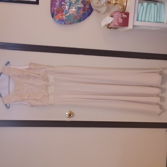 Lucy & Co formal gown - Picture 8 of 9